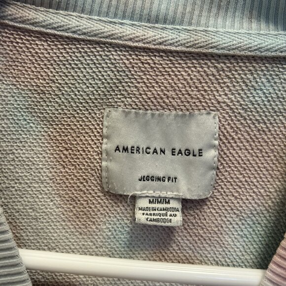 American Eagle Jegging Fit Crewneck Size M - Picture 3 of 3